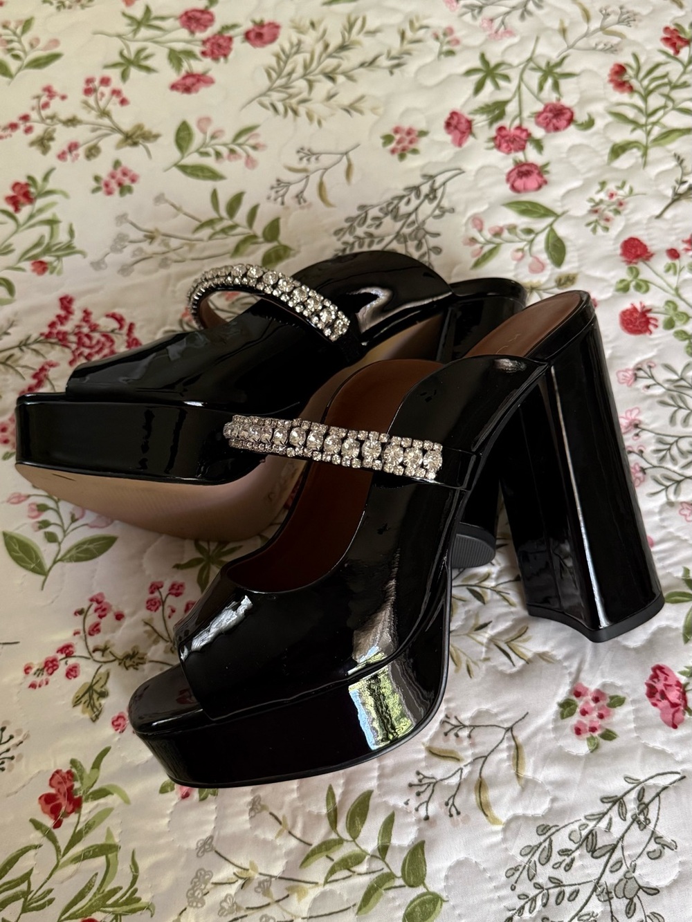 Kurt Geiger London 
Woman’s Duke Embellished Platform Slide Sandals Size 37